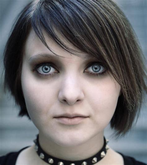 how to do emo makeup|best emo makeup for women.